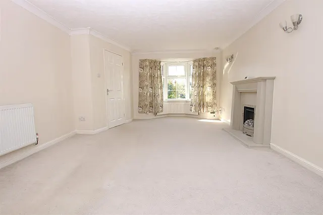 Tarragon Way, East Hunsbury, NN4, photo 2