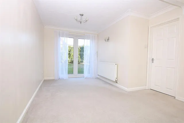 Tarragon Way, East Hunsbury, NN4, photo 3