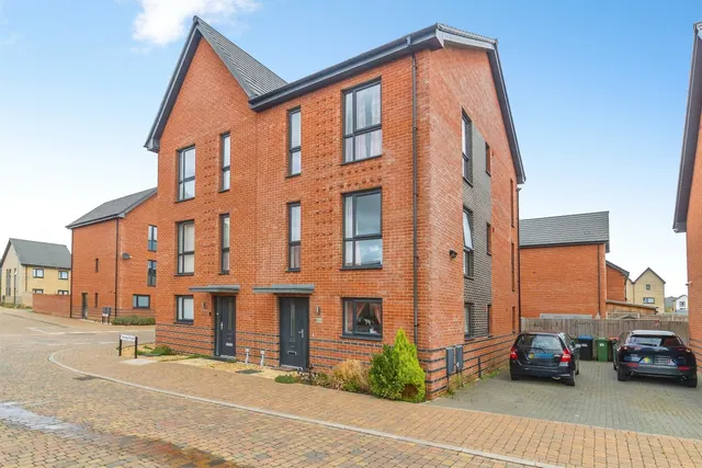 Tansley Road, Glebe Farm, MK17, photo 1