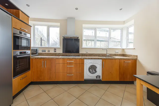 Strand Drive, Richmond, TW9, photo 2