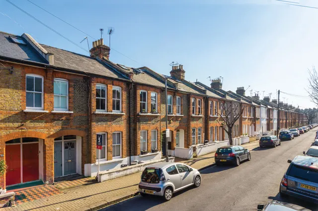 77a Ingelow Road, London, photo 1