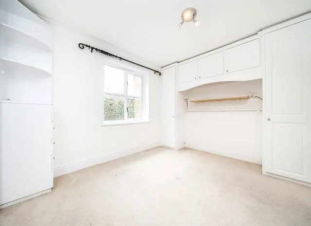 Photo 3 — Hampton Road, Twickenham, TW2
