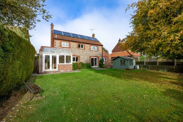St. Marys Lane, Langham, NR25, photo 3