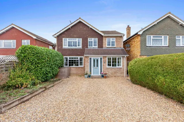 Westmead, Princes Risborough, HP27, photo 1