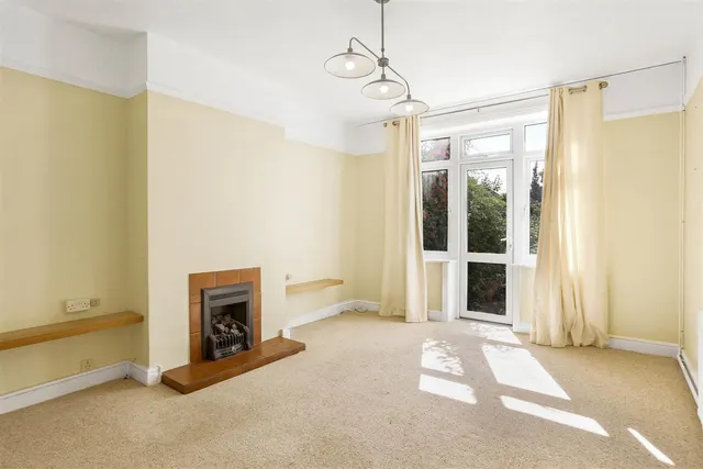 Photo 3 — Meadowside Road, Cheam, SM2 7PF
