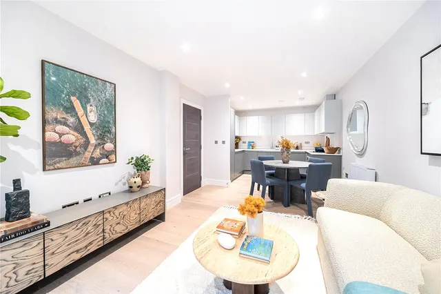 1 bedroom flat, Stamford Road, London, N1