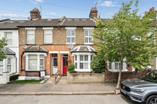 Tucker Street, Watford, WD18, photo 1