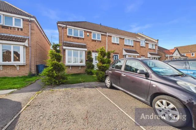 Lilburn Close, East Boldon, NE36, photo 1