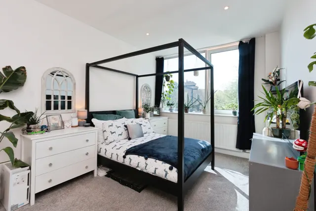 Opladen Way, Bracknell, RG12, photo 2