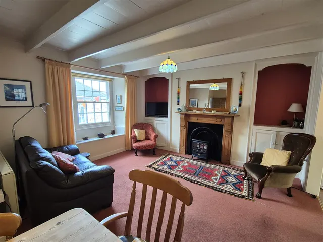 West Street, Polruan, photo 2