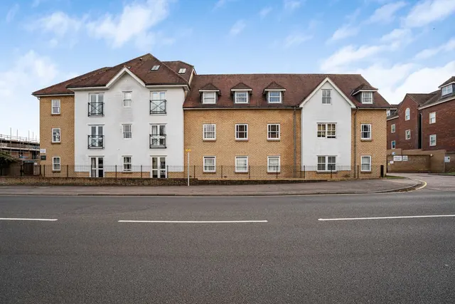 Baldock Street, Royston, SG8, photo 1