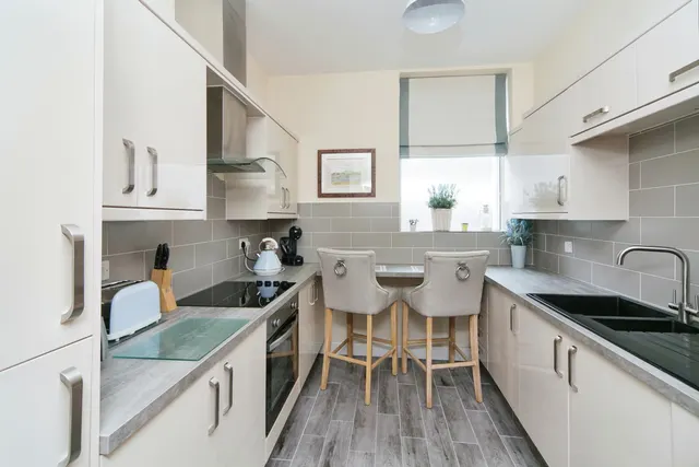 Station Road, Deganwy, LL31, photo 3