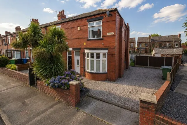 Hodges Street, Wigan, WN6, photo 1