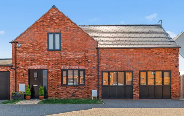 The Orchard, Norton, WR11, photo 1