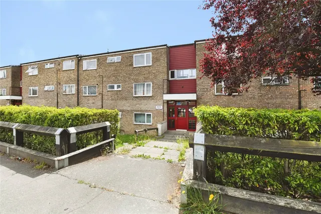 Photo 2 — Avon Way, Colchester, Essex, CO4