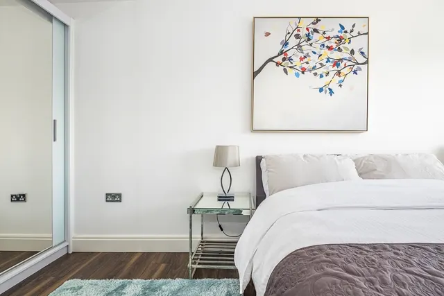 Photo 3 — Brondesbury Road London NW6