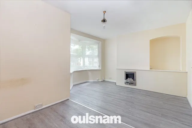 Photo 2 — Honiton Crescent, Northfield, Birmingham, B31 1TG