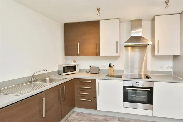 Photo 3 — Merrivale Mews, Milton Keynes, Buckinghamshire, MK9