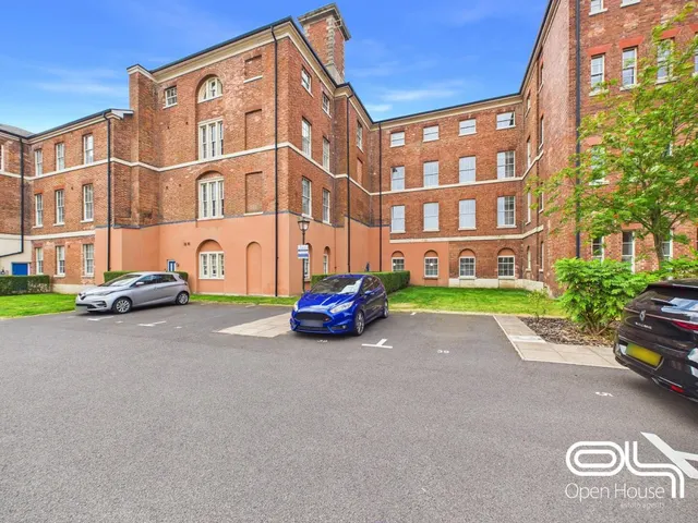 St Georges Mansions, Stafford, ST16, photo 1