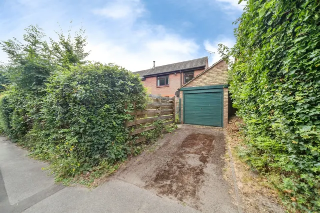 Ladymead Close, Whaddon, MK17, photo 2