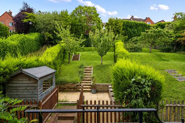 Kings Road, Haslemere, GU27, photo 3