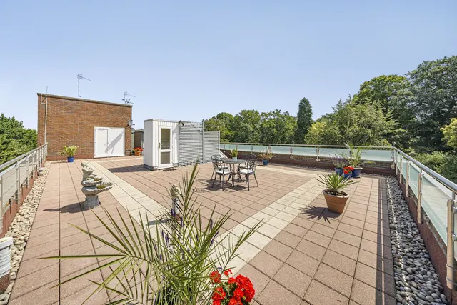 Windsor Road, Ascot, photo 3