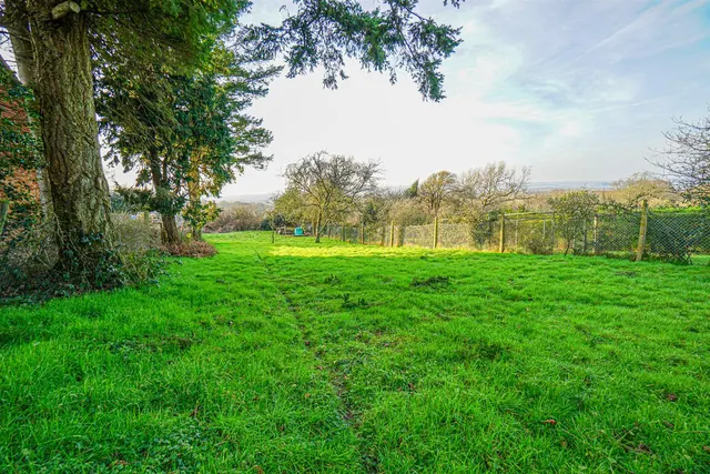 Winchelsea Road, Guestling, photo 2