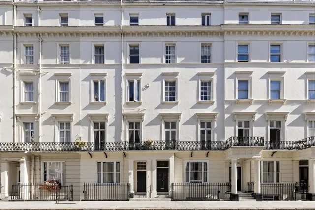 Gloucester Terrace, Bayswater, W2, photo 1