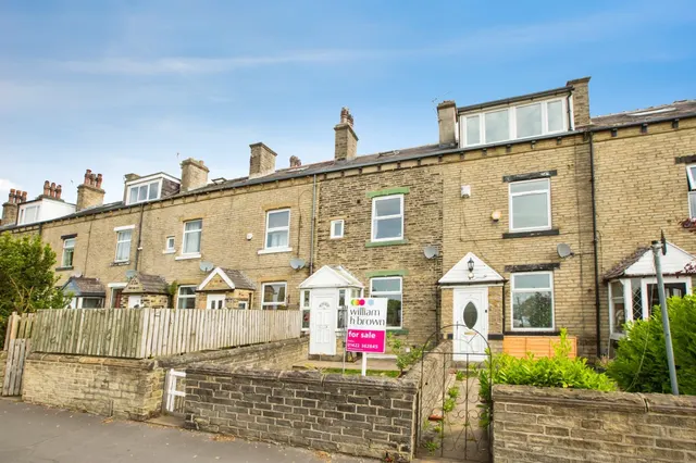 College Terrace, HALIFAX, photo 1