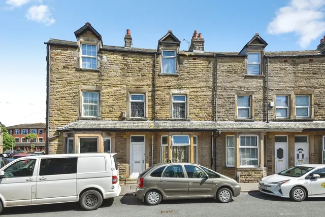 Kensington Road, Morecambe, LA4, photo 1