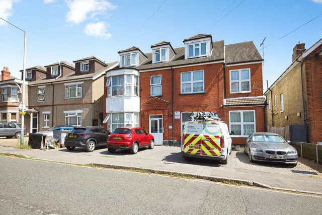 Junction Road, Romford, RM1, photo 1