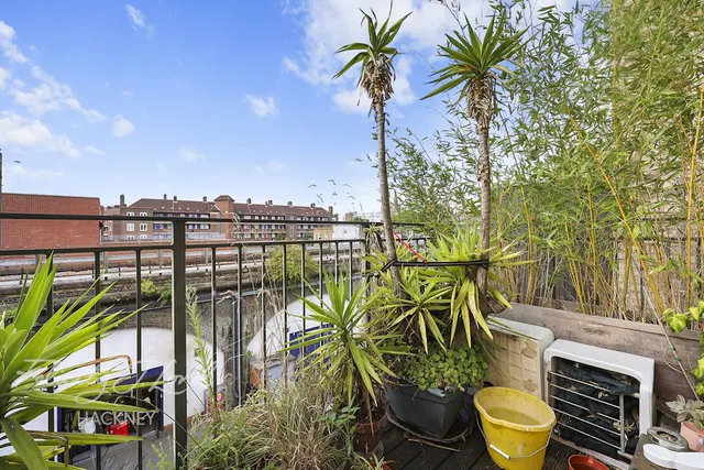 Ponsford Street, London, E9, photo 3