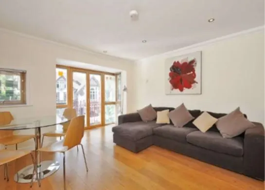 Coombe Road, New Malden, photo 3