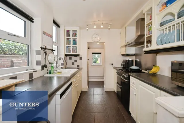 Tapton View Road, Stonegravels, S41, photo 1