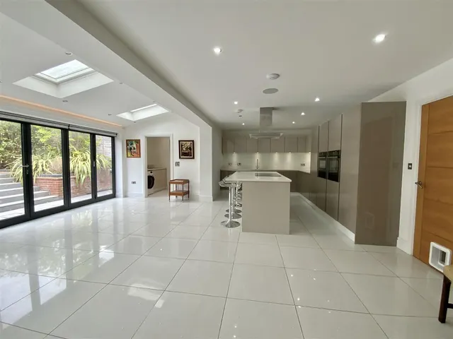 Augustus Road, Stony Stratford, photo 2