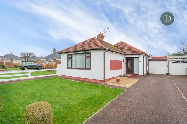 Glencoe Road, Great Sutton, CH66 4LY, photo 1