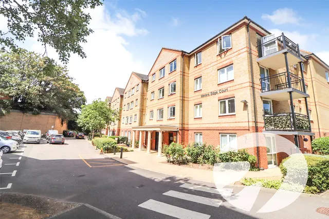 Wharfside Close, Erith, DA8, photo 1