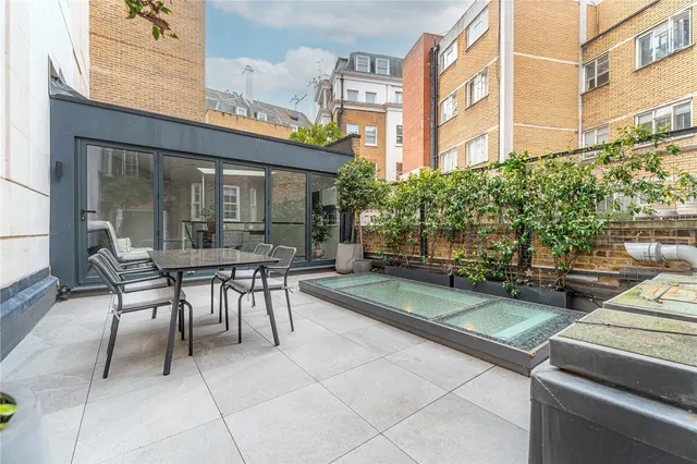 Deanery Street, Mayfair, W1K, photo 1