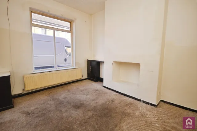 Mackenzie Road, Salford, M7, photo 3