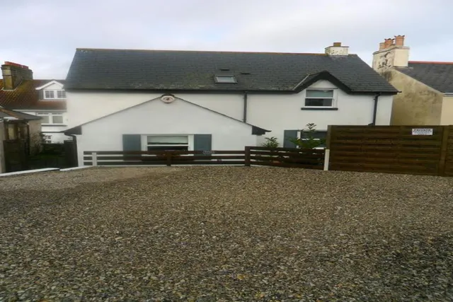 Milton Street, Brixham, TQ5, photo 3