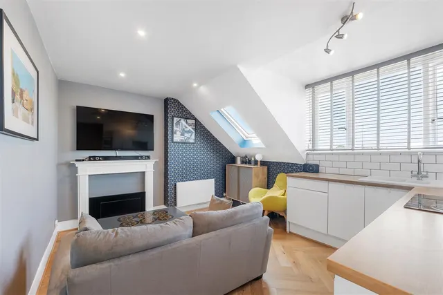 Elmcourt Road, West Norwood, SE27, photo 2