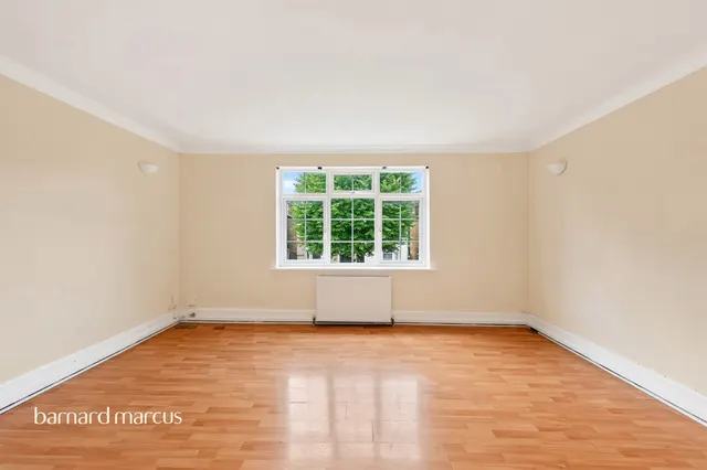 St. James Road, Sutton, SM1, photo 1