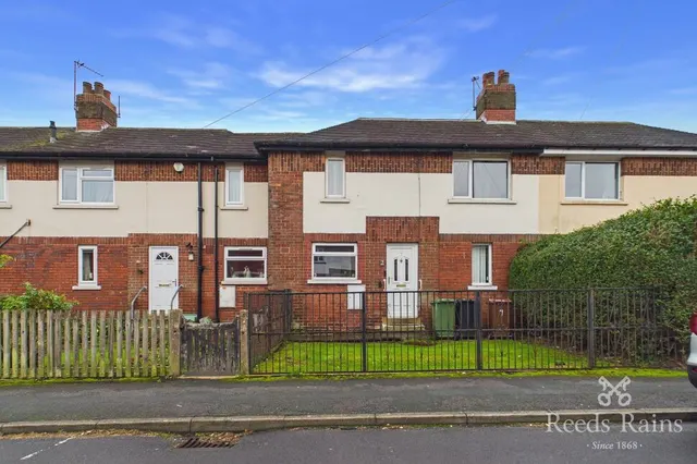 Baker Road, Morley, LS27, photo 1