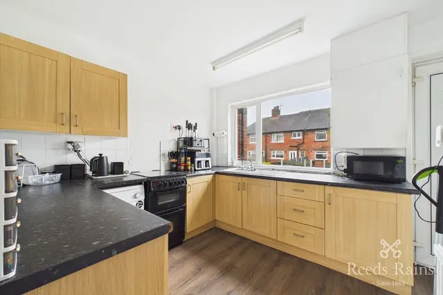 Baker Road, Morley, LS27, photo 3