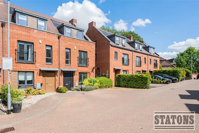 Green Close, Brookmans Park, Hertfordshire, AL9 7ST, photo 1