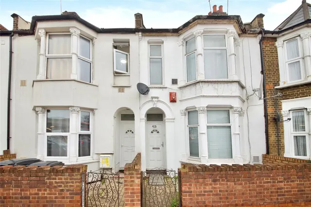Southbury Road, Enfield, EN3, photo 1
