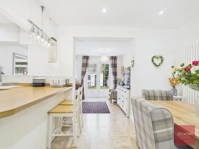 Photo 2 — Bryngoleu Road, Fforestfach, Swansea, SA5