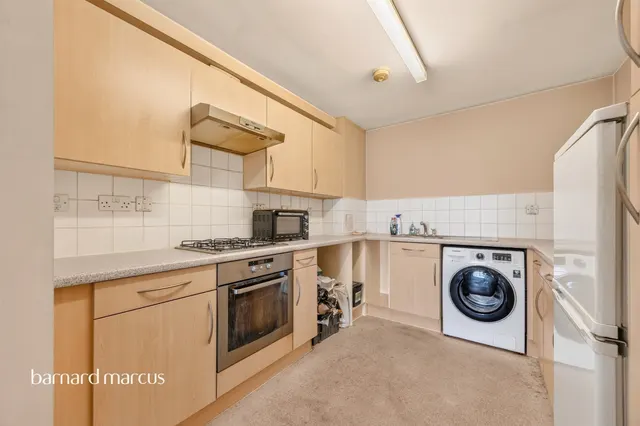 Hogarth Crescent, Croydon, CR0, photo 2