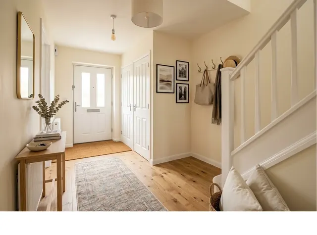 Cranbrook Close, Patterdown, SN15, photo 2
