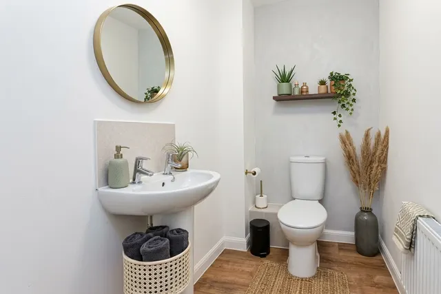 Cranbrook Close, Patterdown, SN15, photo 3